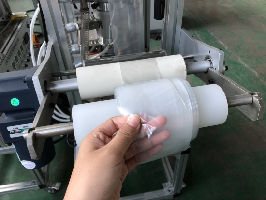 خرید و قیمت و مشخصات دستگاه ازمایشگاهی تولید فیلم دمشی بادی blowing